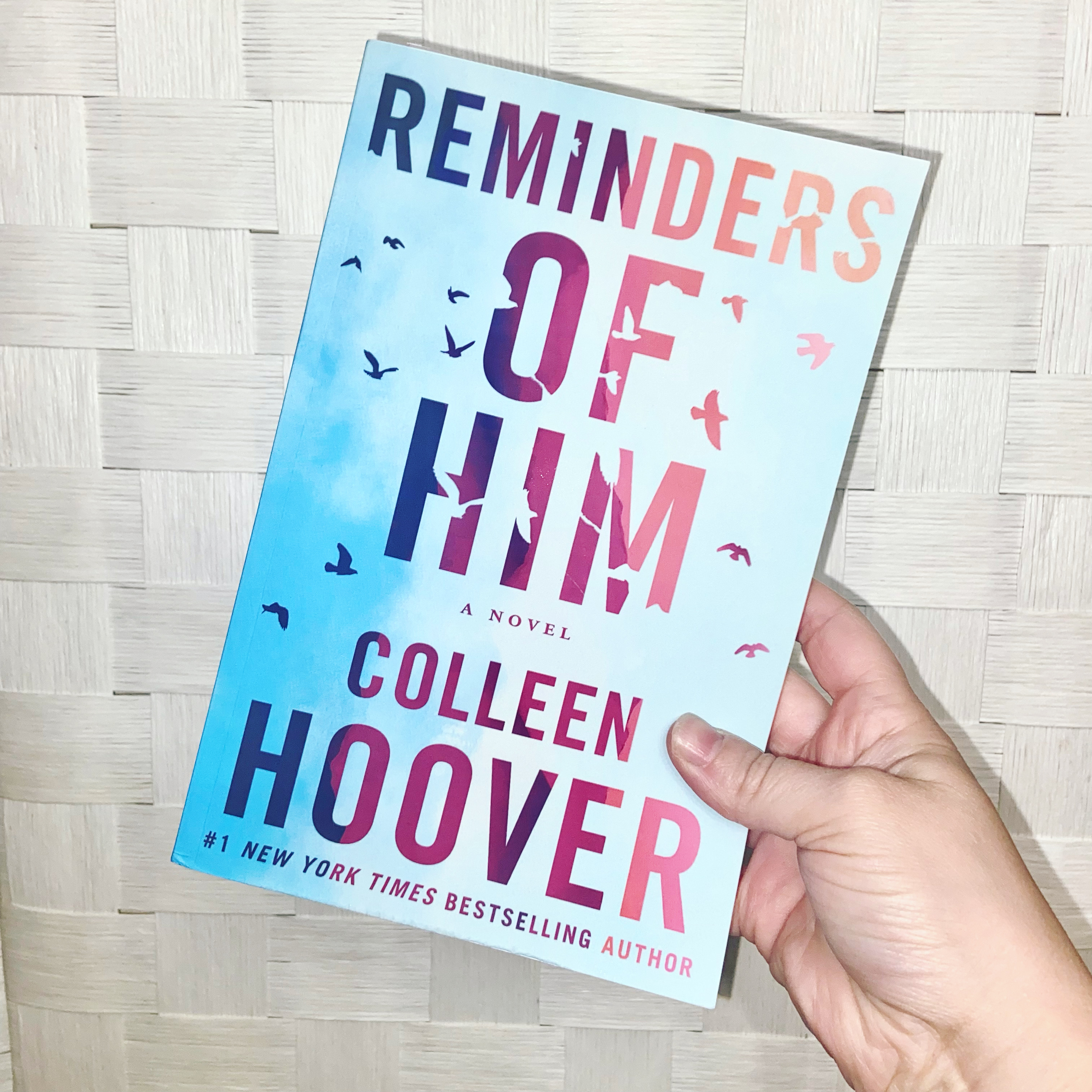 Reminders of Him by Colleen Hoover cover