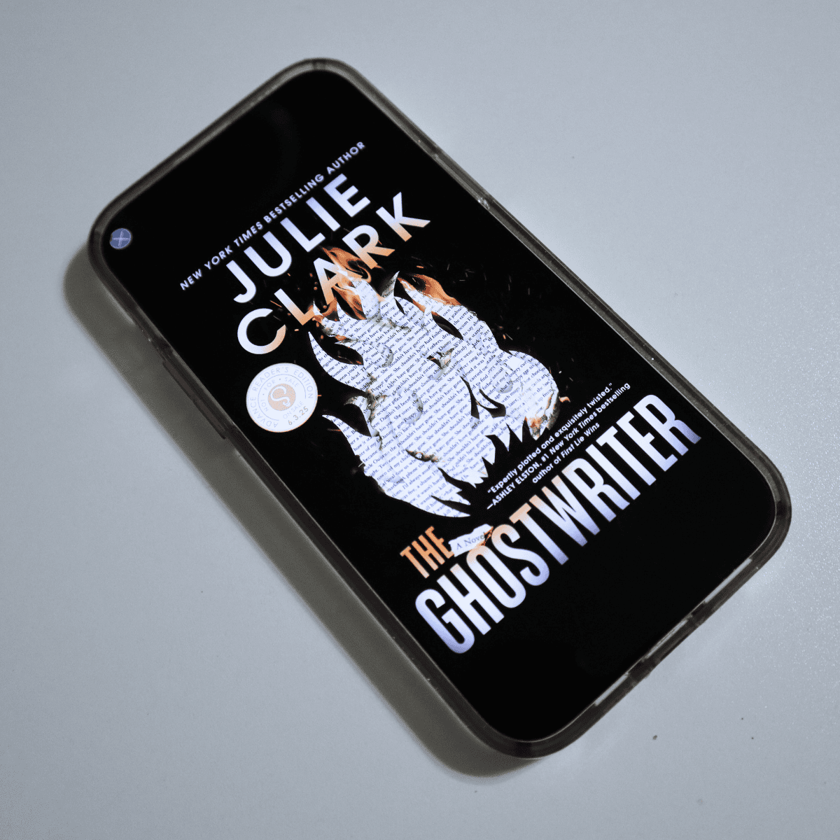Book Review: The Ghostwriter by Julie Clark